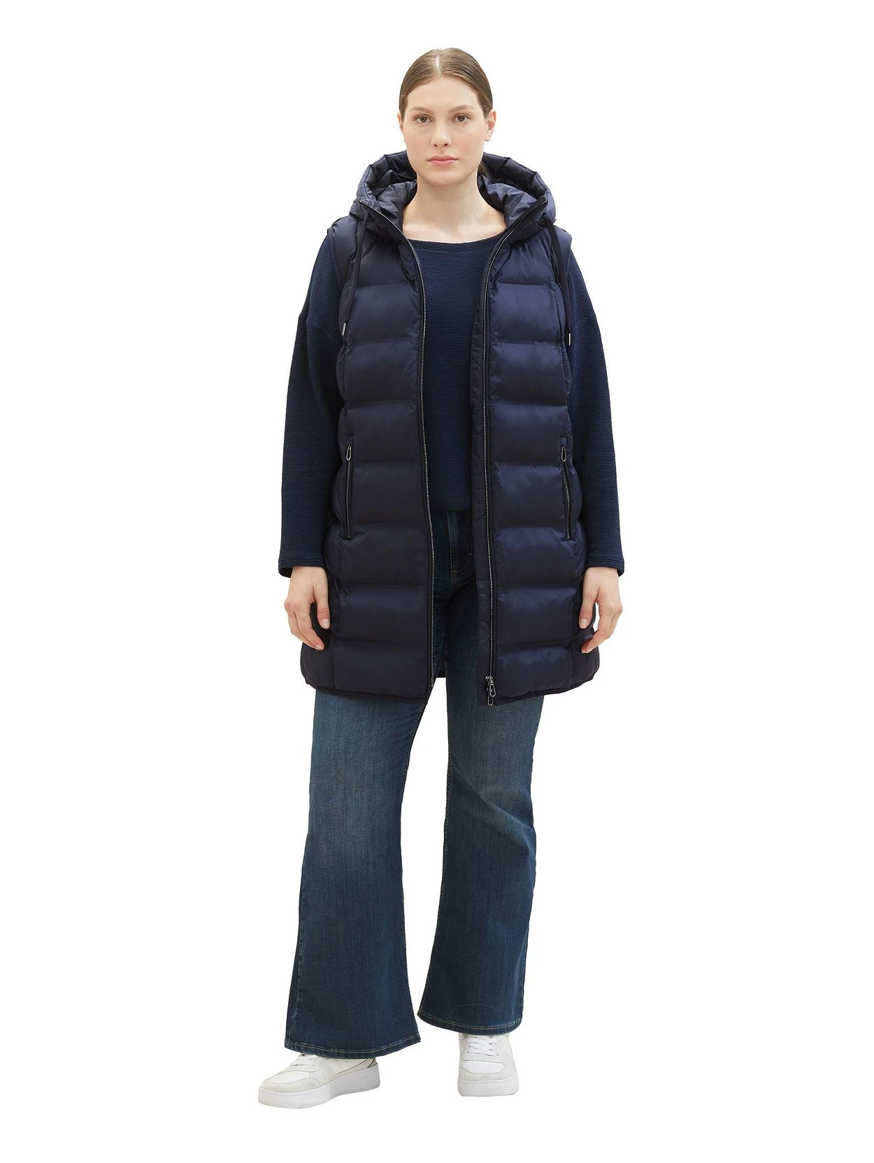 Lange Steppweste Mit Kapuze, In Leichter Qualität 5 Lange Steppweste Mit Kapuze, In Leichter Qualität – Bild 3